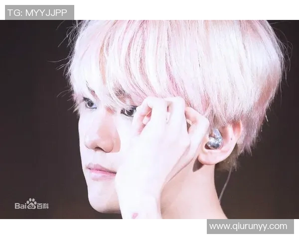 伯贤心目中的足球偶像是谁他对哪位明星情有独钟