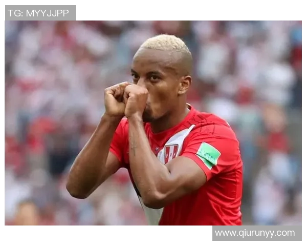 泡面头男足球明星的成长之路与场上风采揭秘